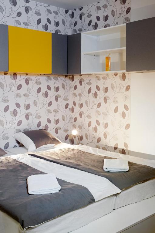 Yellow Apartment Deluxe Μπρνο Εξωτερικό φωτογραφία